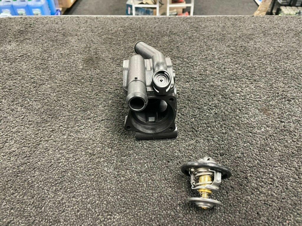 FOR FOCUS ST170 FORD MAVRICK THERMOSTAT WITH HOUSING AND SEAL