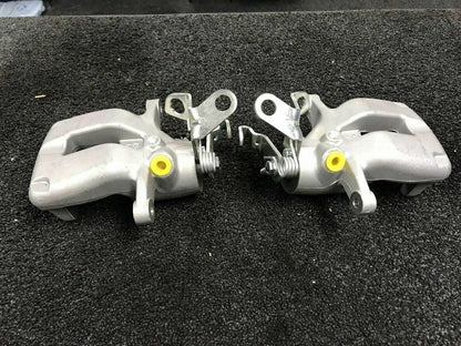 2 NEW REAR BRAKE CALIPER LH RH VW GOLF MK5 R32 AUDI A3 S3 TT EOS 8J QUATTRO 3.2