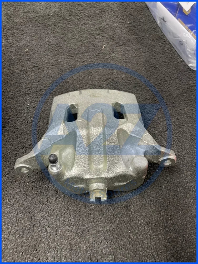 2 FRONT BRAKE CALIPERS FOR NISSAN NAVARA D40 DCi DOUBLE CAB 17" 320 DISC 2005-16