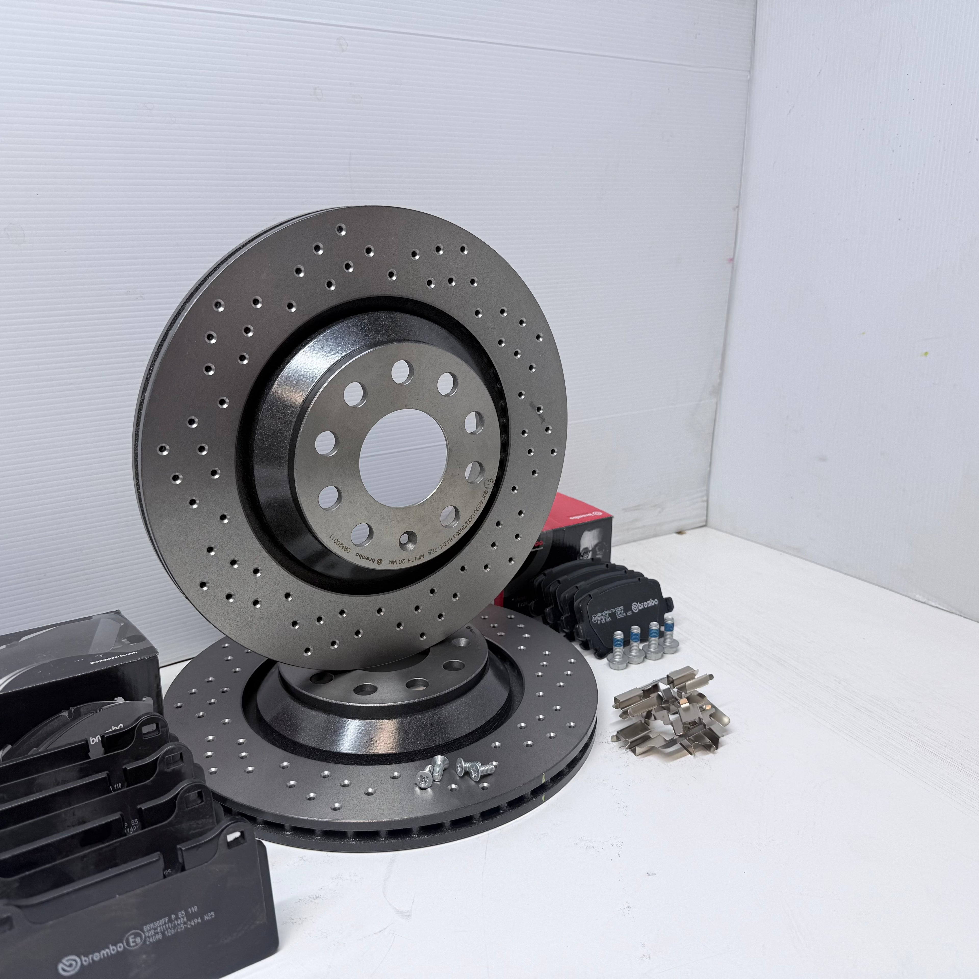 FOR  AUDI RS3 8P 2011-2013 PERFORMANCE BRAKE DISC BRAKE PADS FRONT REAR