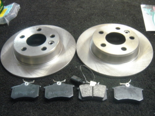 FOR FORD MONDEO GALAXY S-MAX KUGA 2007 ON REAR BRAKE DISC BRAKE PADS  302mm