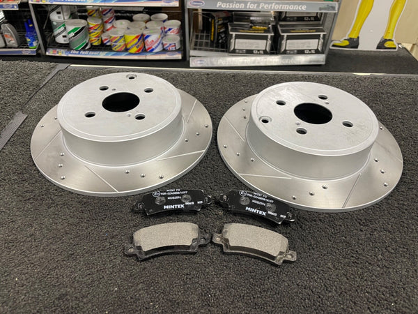 FOR TOYOTA COROLLA 1.8 T SPORT DRILLED GROOVED REAR BRAKE DISCS BRAKE PADS