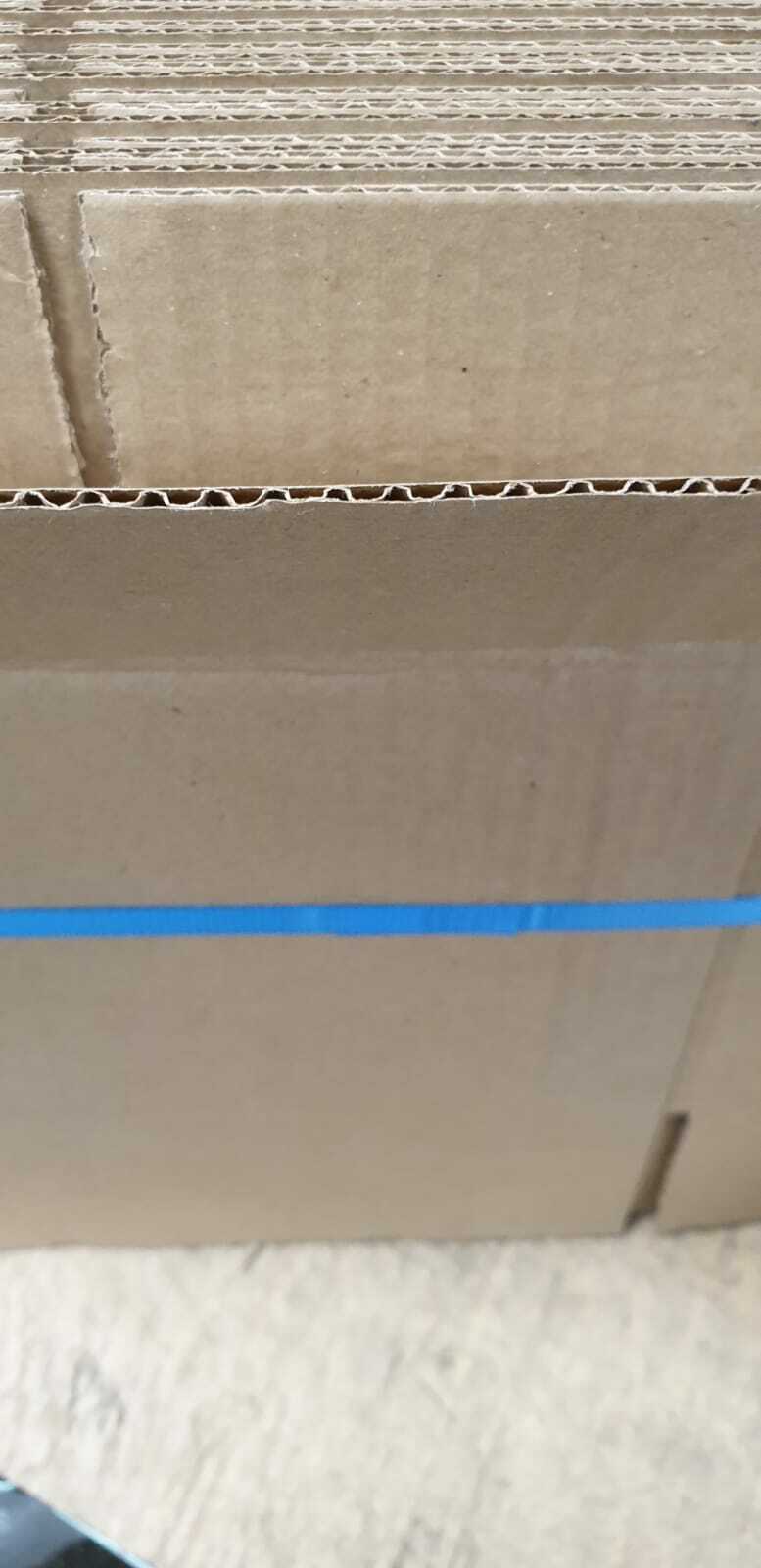 PACK OF 25 Small cardboard packing boxes 250mmx 150mm  x 140mm high