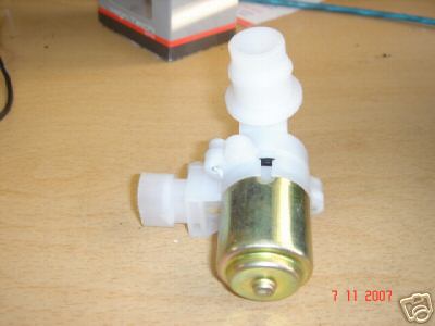 FOR CHRYSLER NEON MK1 & MK2 WINDSCREEN WASHER PUMP