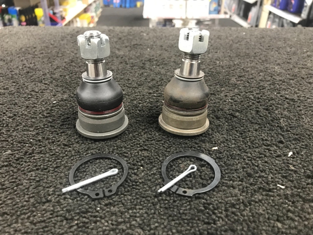 FRONT LOWER BALL JOINTS FOR NISSAN SUNNY PULSAR GTiR RNN14 Turbo GTI-R