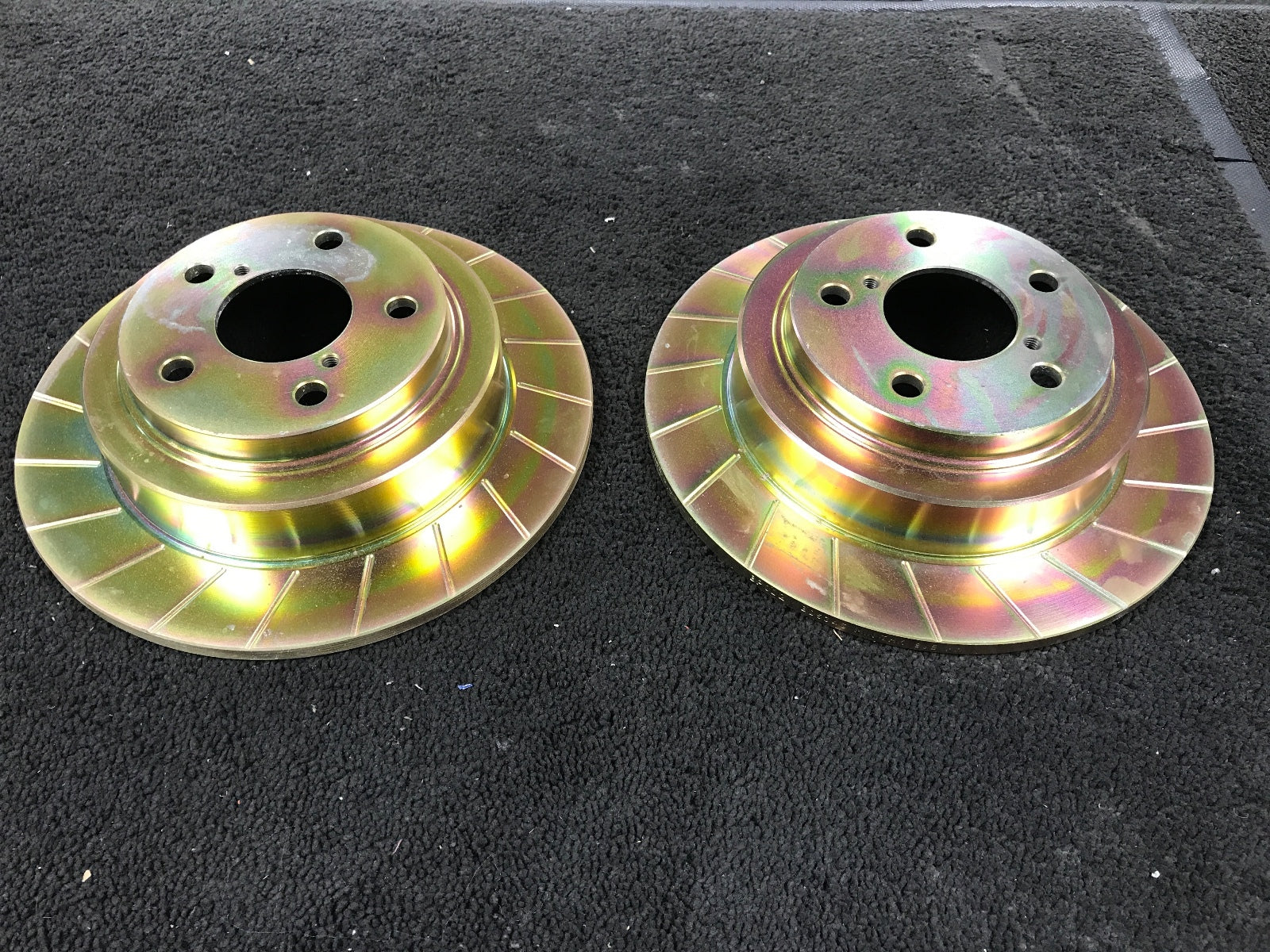 FOR SUBARU LEGACY OUTBACK  SPORT GROOVED REAR BRAKE DISCS 