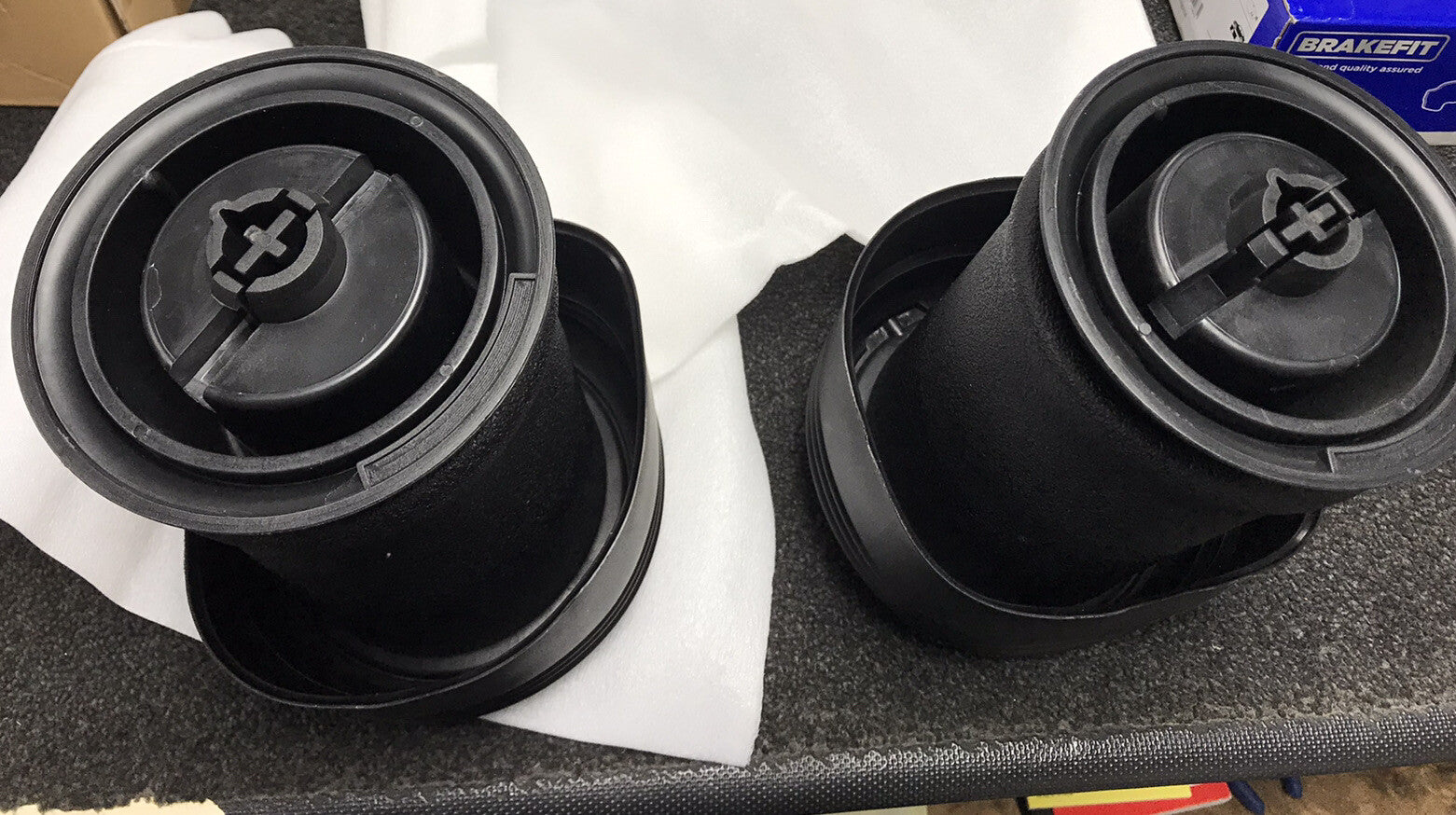 2 BRAND NEW REAR AIR SUSPENSION BAG For BMW X5 F15 X6 F16  37126795013