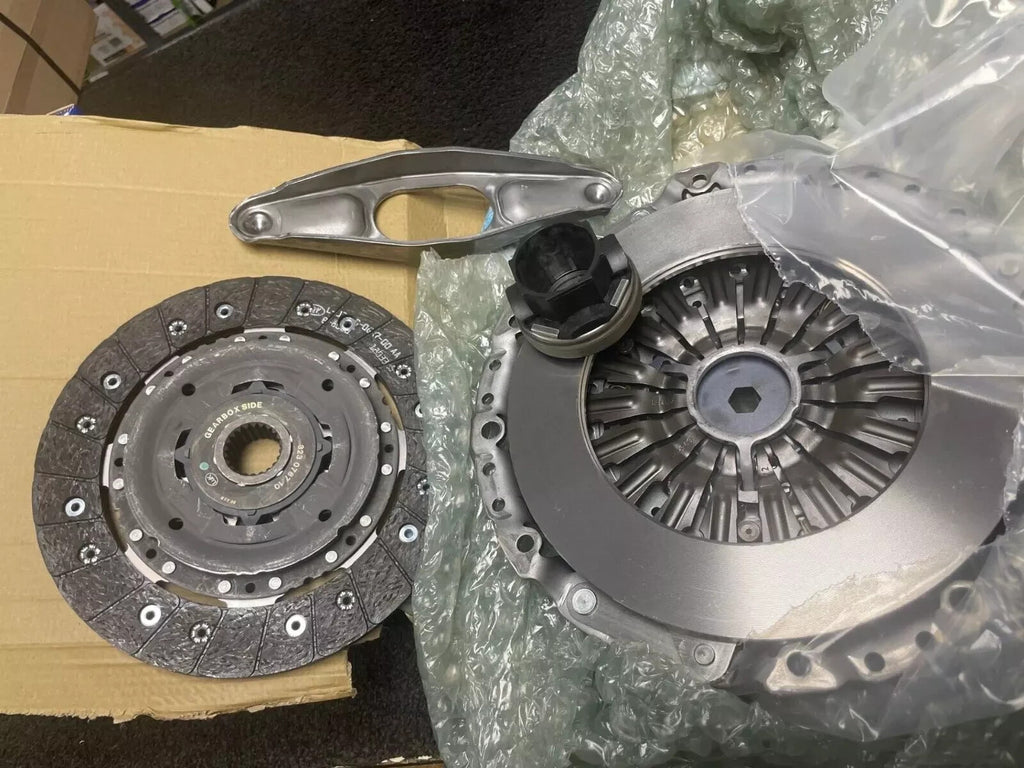 3PCE CLUTCH KIT + FORK BEARING BMW 1 2 3 4 Series X1 2.0d 2006 on N47 B47 Diesel