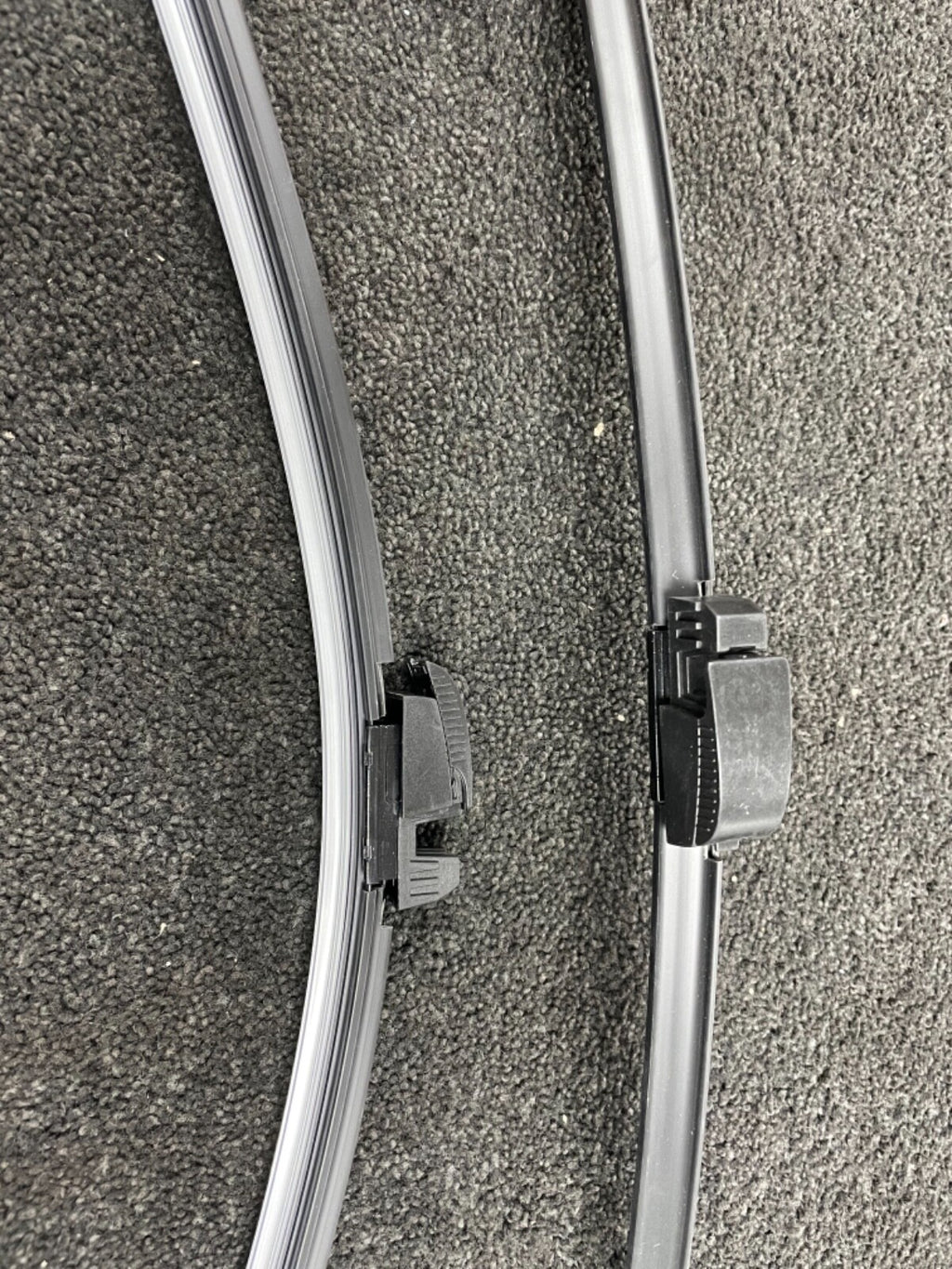 Bentley Continental Gt Gt3 Gtc Flying spur Front Wiper Blade Kit  2003 On 