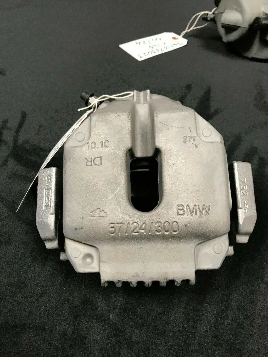 BMW 3 Ser E90 E91 E92 E93 E89 Z4 FRONT LH BRAKE CALIPER +CARRIER GENUINE