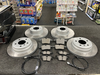 FOR BMW 420d F22 F30 F32  FRONT REAR CROSS DRILLED GROOVED BRAKE DISCS PADS