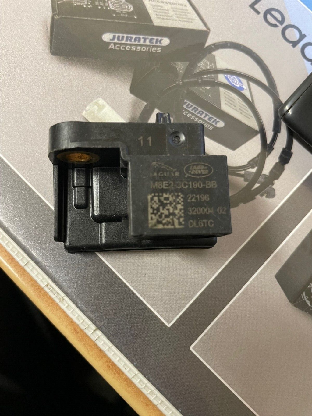 JAGUAR RANGE ROVER ACCELERATION  SENSOR M8E23C190BB LR141774 T4A40682
