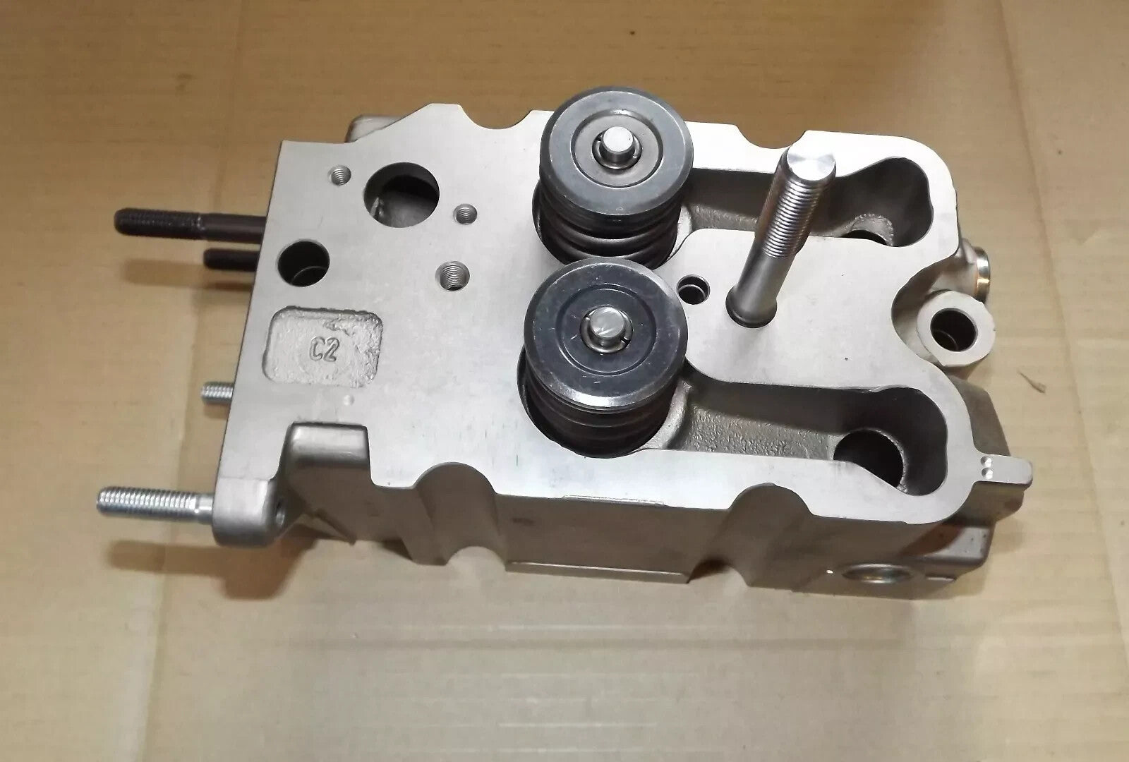 BRAND NEW CYLINDER HEAD JEEP CHEROKEE 2.5TD Turbo Diesel 5SPEED 1995-96 1BOLT
