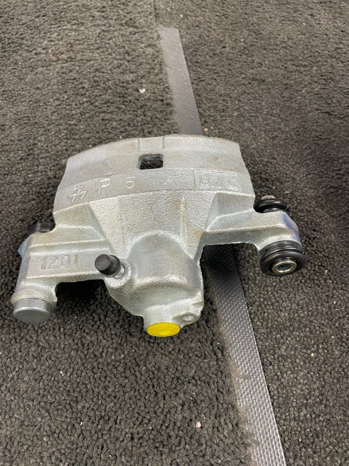 FOR TOYOTA CELICA IMPORT 1.8 2.0 AT200 ST162 ST182 202 REAR OS RH BRAKE CALIPER