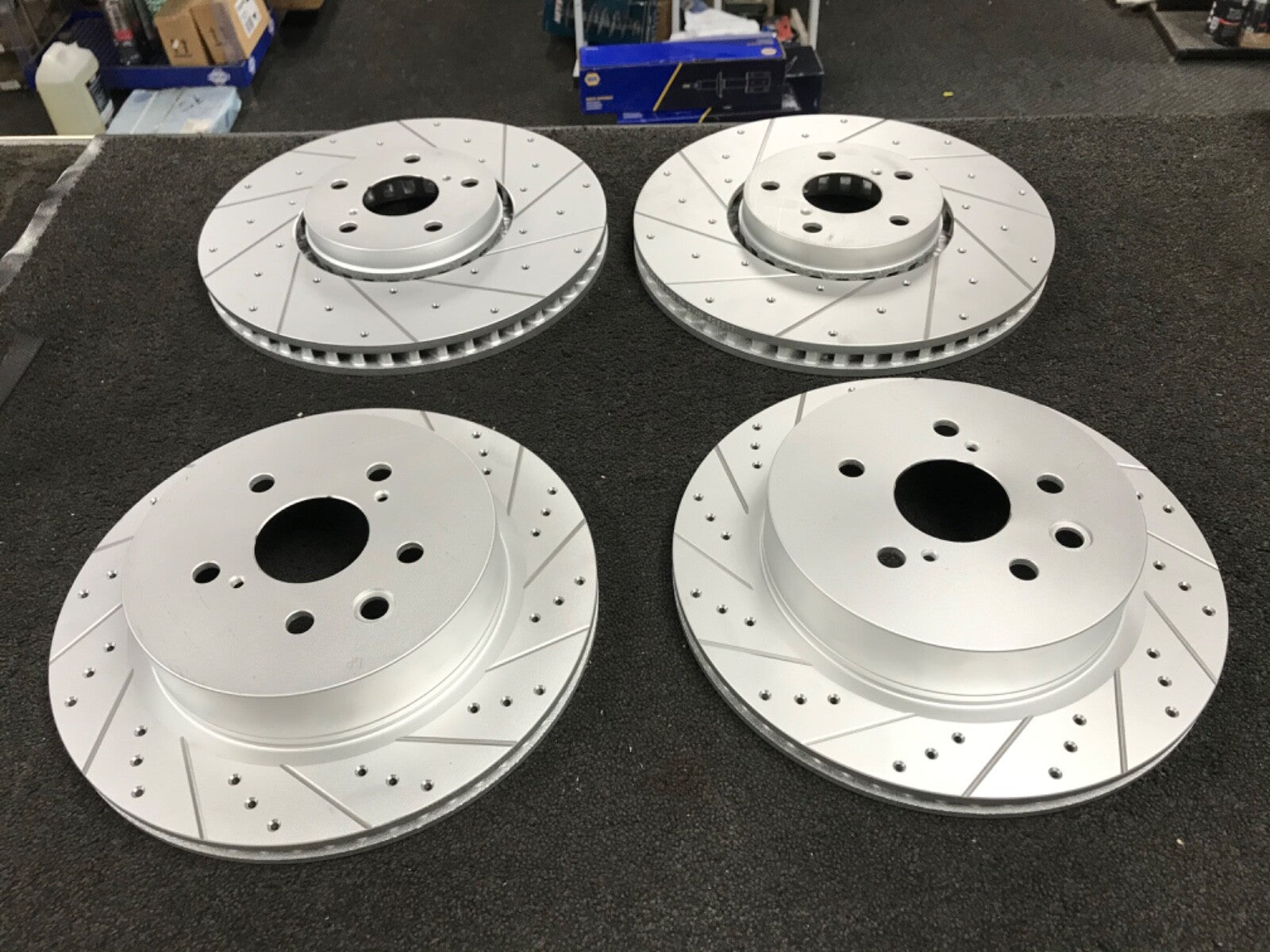 FOR LEXUS GS300h GS450h GS460 CROSS DRILLED GROOVED BRAKE DISC FRONT REAR