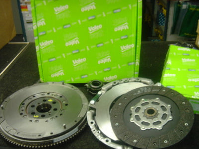 ALFA ROMEO 156 147 JTD 16V FLYWHEEL CLUTCH KIT DUAL MASS FLYWHEEL CLUTCH KIT