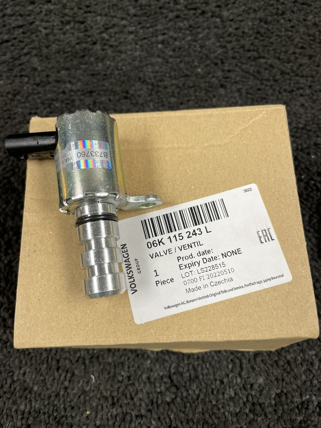 OCTAVIA AUDI A3 A5 Q5 A4 TT GOLF R 2.0Tsi OIL PRESSURE CONTROL VALVE GENUINE