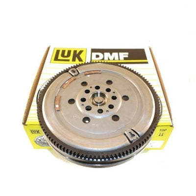 TRANSPORTER T5 2.5TD  DUAL MASS FLYWHEEL NEW 2004 ON 415027110