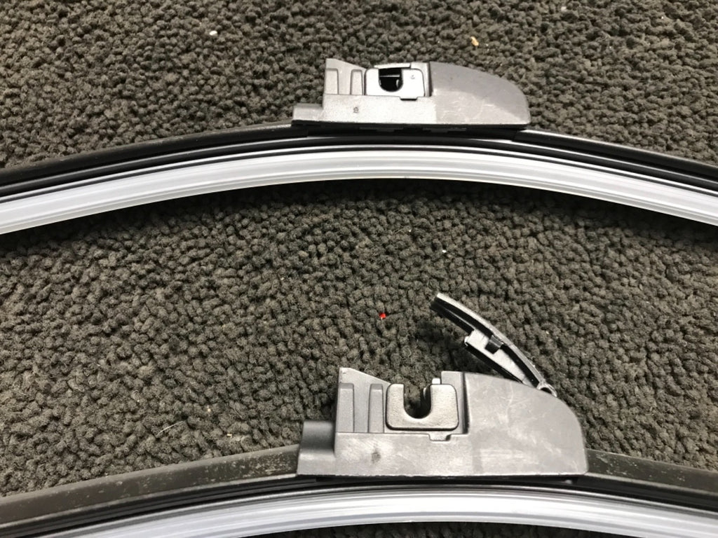 Front Wiper Blades Renault Scenic Mk2 1.4 1.5 1.6 .2.0 2003 TO 2009 Orignal fit 
