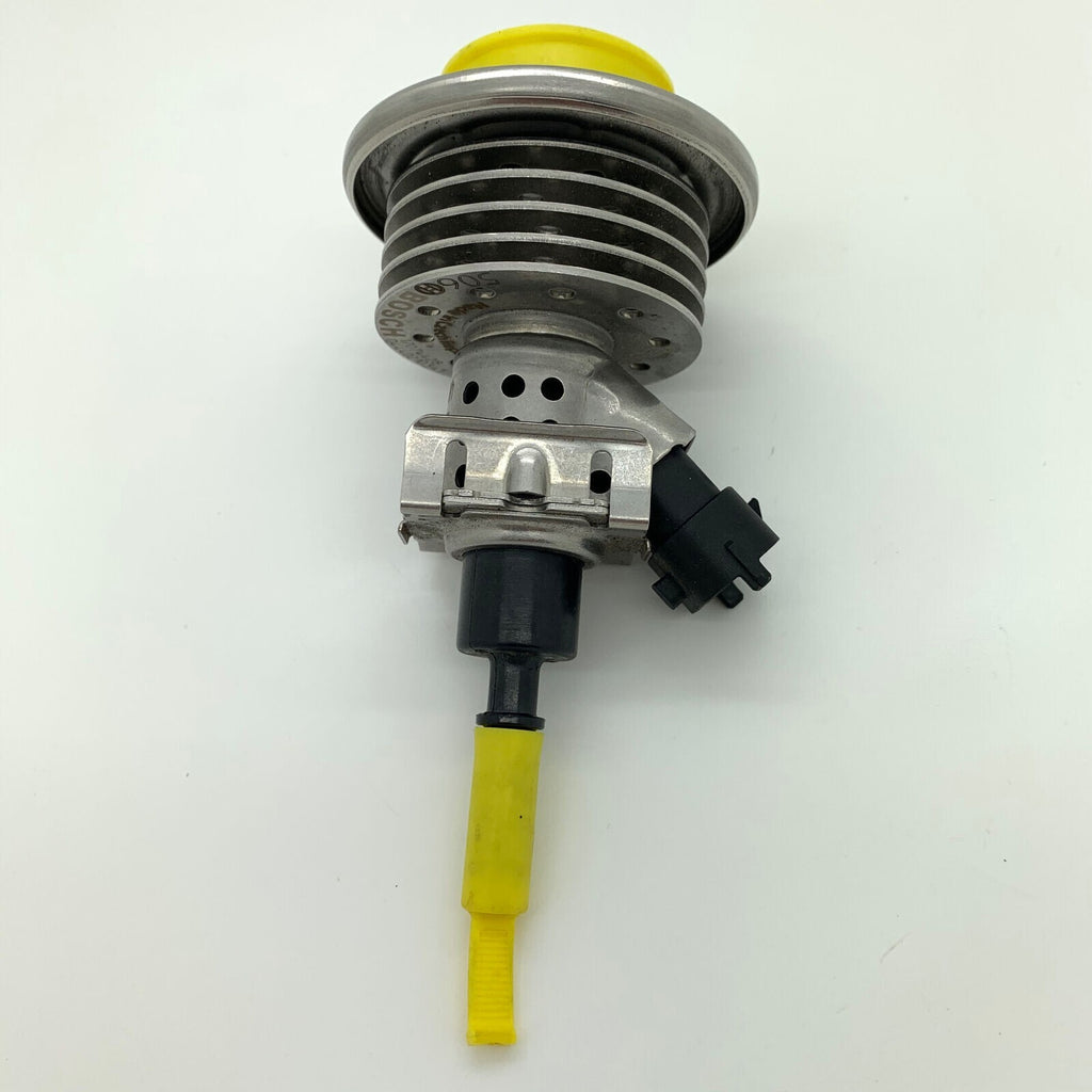 TOUAREG AUDI A6 A7 Q5 A6 A8 Bi-TDi AD BLUE INJECTOR GENUINE AUDI 4H0131113A