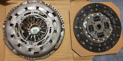 CLUTCH KIT 2 PCE FORD TRANSIT 2.4TDCi RWD 6 SPEED - DUAL MASS FLYHWHEEL