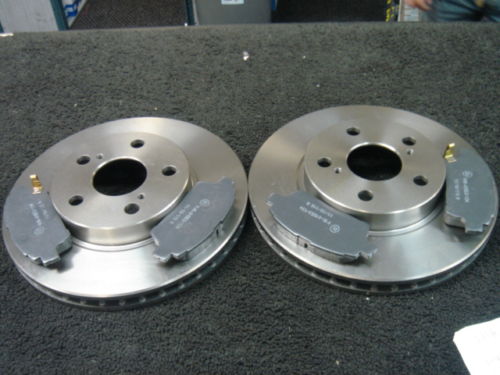 FOR HONDA CRV HRV 99ON FRONT BRAKE DISCS  & PADS NEW !WOW!