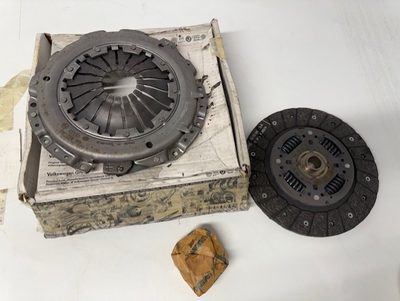 GENUINE VW 3 PIECE CLUTCH KIT FOR GOLF MK3 PASSAT B3 B4 TRANSPORTER T4  1.9D TD