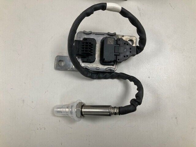 AUDI Q7 4M 2016ONWARDS FRONT NOX SENSOR 4M0907807P GENUINE