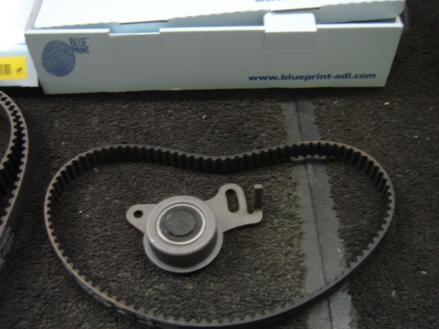 FOR MITSUBISHI SHOGUN PAJERO L200  2.5TD 4D56 BALANCE SHAFT BELT KIT