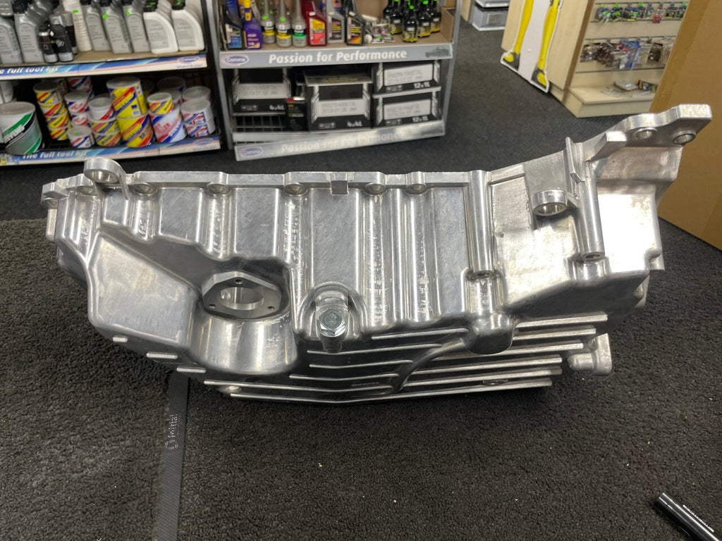 VW TRANSPORTER MULTIVAN T5 2.5TDi ENGINE OIL SUMP PAN + SUMP NUT ALUMINIUM NEW