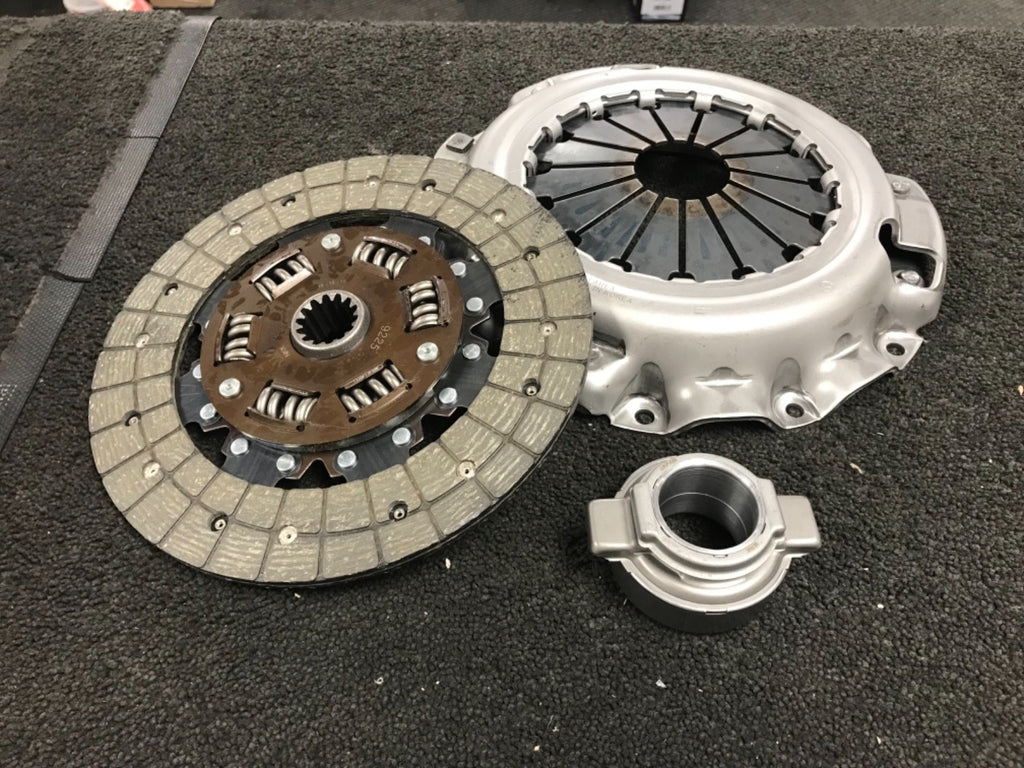 FOR SHOGUN PAJERO SPORT 3.0 V23 V43 CLUTCH KIT NEW 