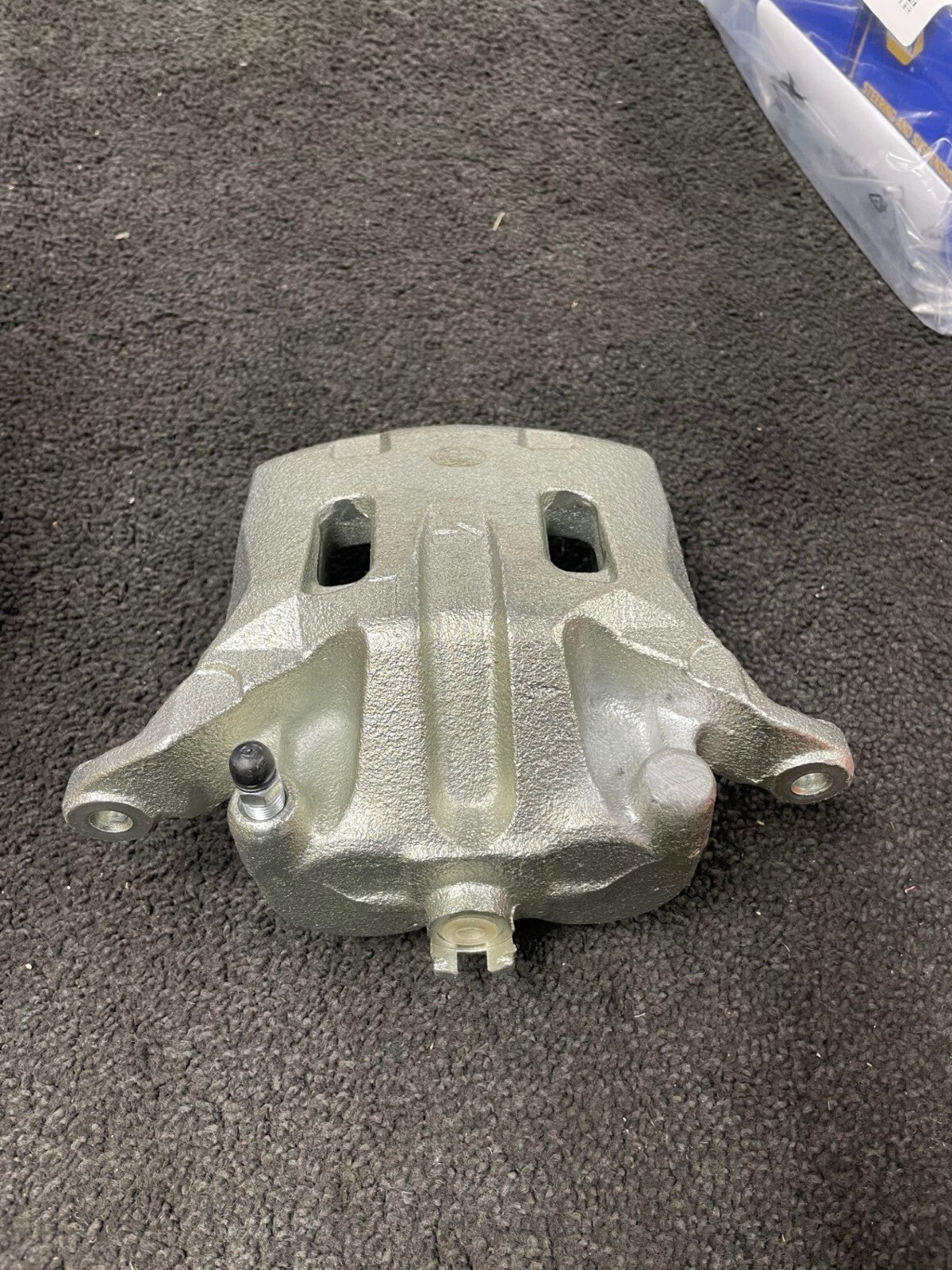 LH NS FRONT BRAKE CALIPER FOR NISSAN NAVARA D40 DCi PATHFINDER R51  17" 320 DISC