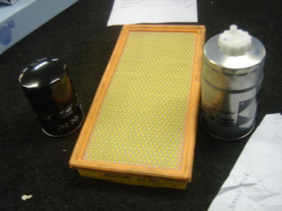 FOR LDV MAXUS 2.5CRDI  05> OIL AIR  FUEL FILTER SERVICE KIT