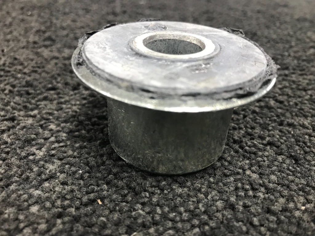 FOR IVECO DAILY 2.4D 2.5D 2.8D 1983-1998 REAR LEAF SPRING EYE BUSH 40MM