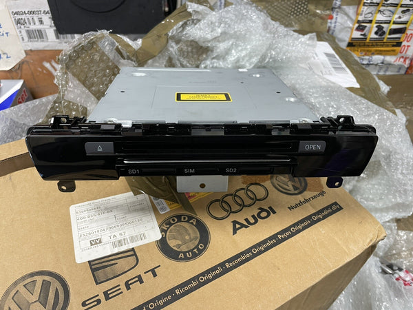 AUDI A6 RS6 RS7 A7 2011-2014 SATNAV MAIN UNIT MMI 3G+ 4G0035670BX *GENUINE*