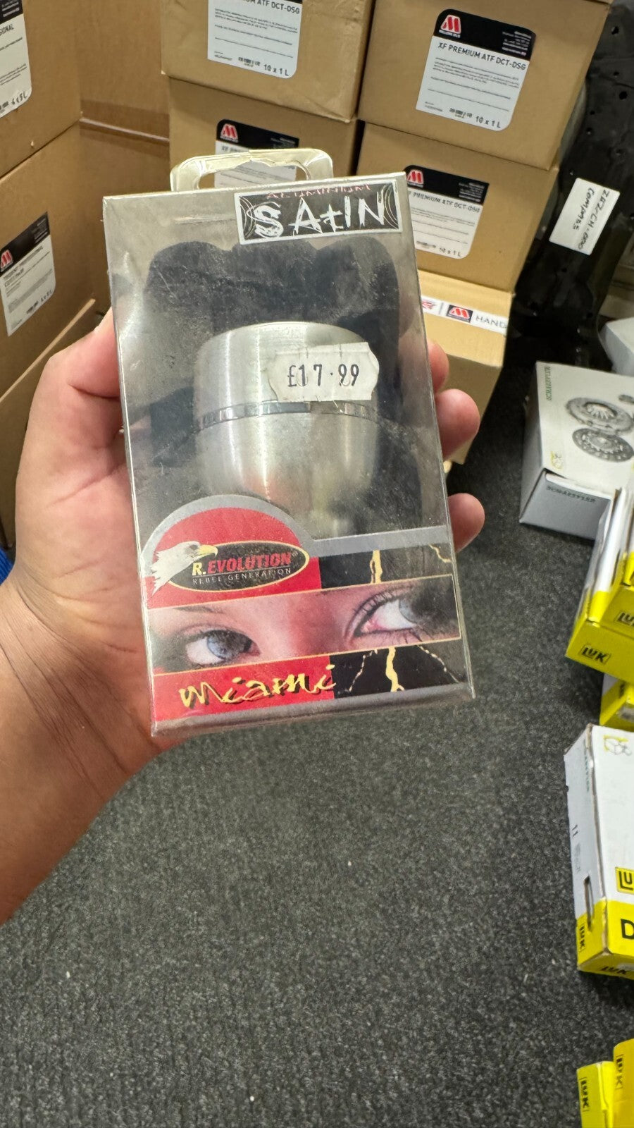 UNIVERSAL FITMENT SATIN SILVER ALUMINIUM GEAR KNOB GEAR SELECTOR-UNOPENED
