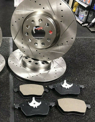 FOR AUDI A3 (8P) FRONT DRILLED GROOVED BRAKE DISCS WITH  PADS SENSOR 312mm