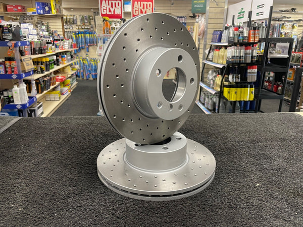 FOR BMW 320d 320i E90 E91 SPORT DRILLED  REAR BRAKE DISCS 300mm