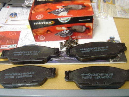 FOR JAGUAR S TYPE XJ6 XJ8 V6 V8 02  MINTEX FRONT BRAKE PADS