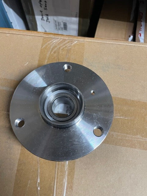 FRONT WHEEL BEARING HUB SMART CITY PURE PASSION FOURTWO ROADSTER FBK918
