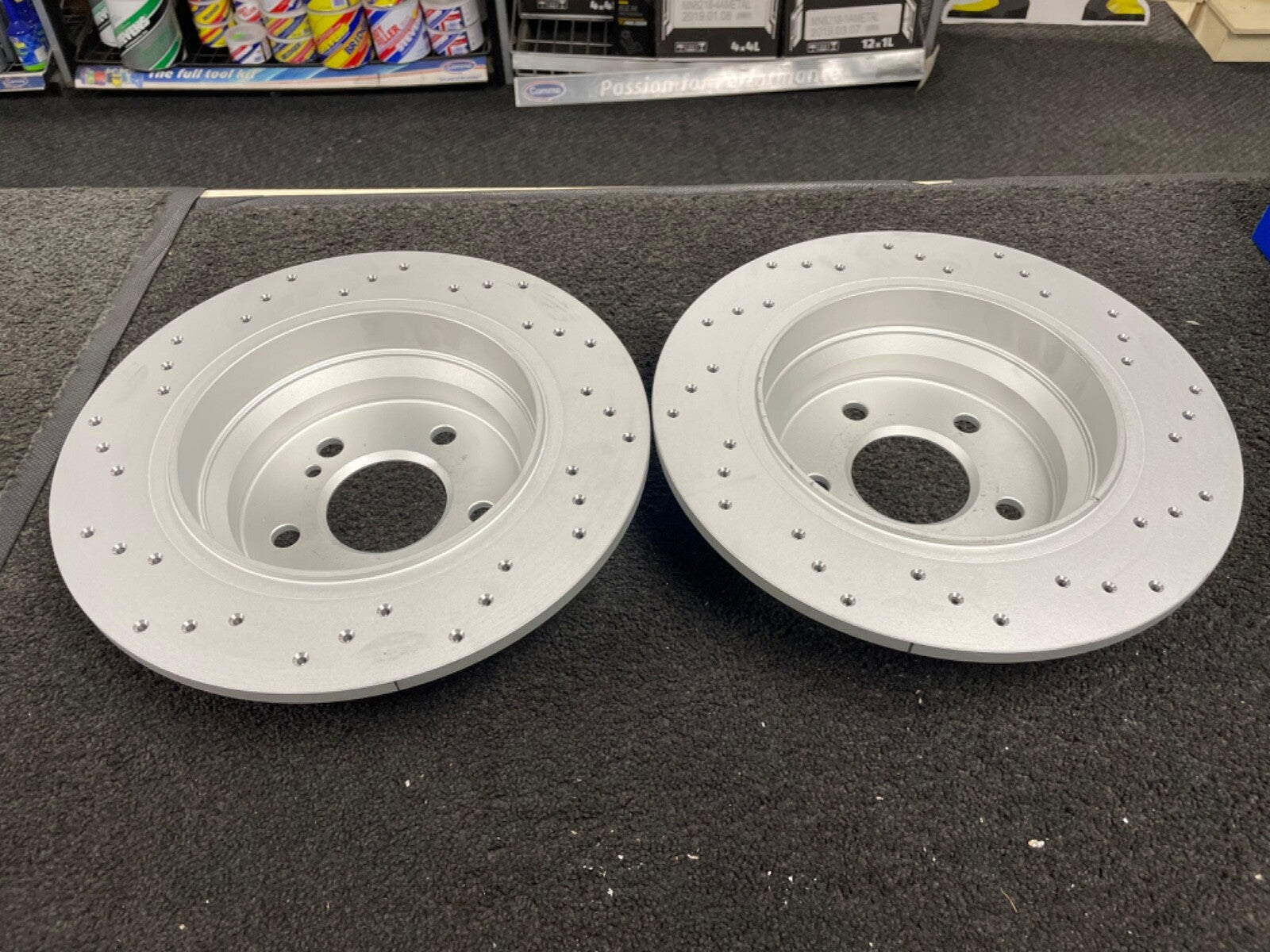 FOR MERCEDES E-CLASS E250 CDI AMG SPORT (MK4 FL (S212))  REAR DRILLED DISCS