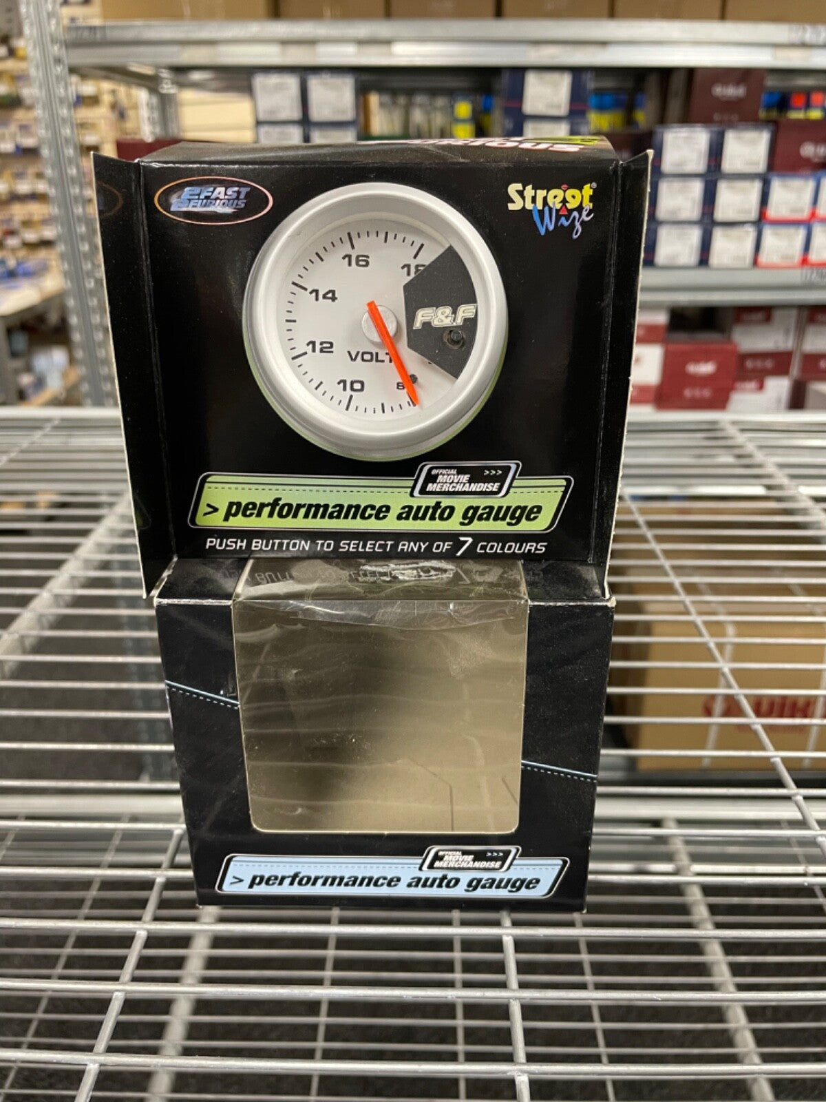 STREETWIZE PERFORMANCE AUTO VOLT GAUGE WITH 7 COLOURS