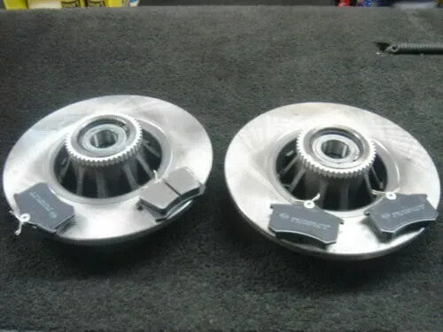 2 REAR BRAKE DISC BEARING BRAKE CALIPER BRAKE PAD RENAULT TRAFIC DCi DTi 2001-20