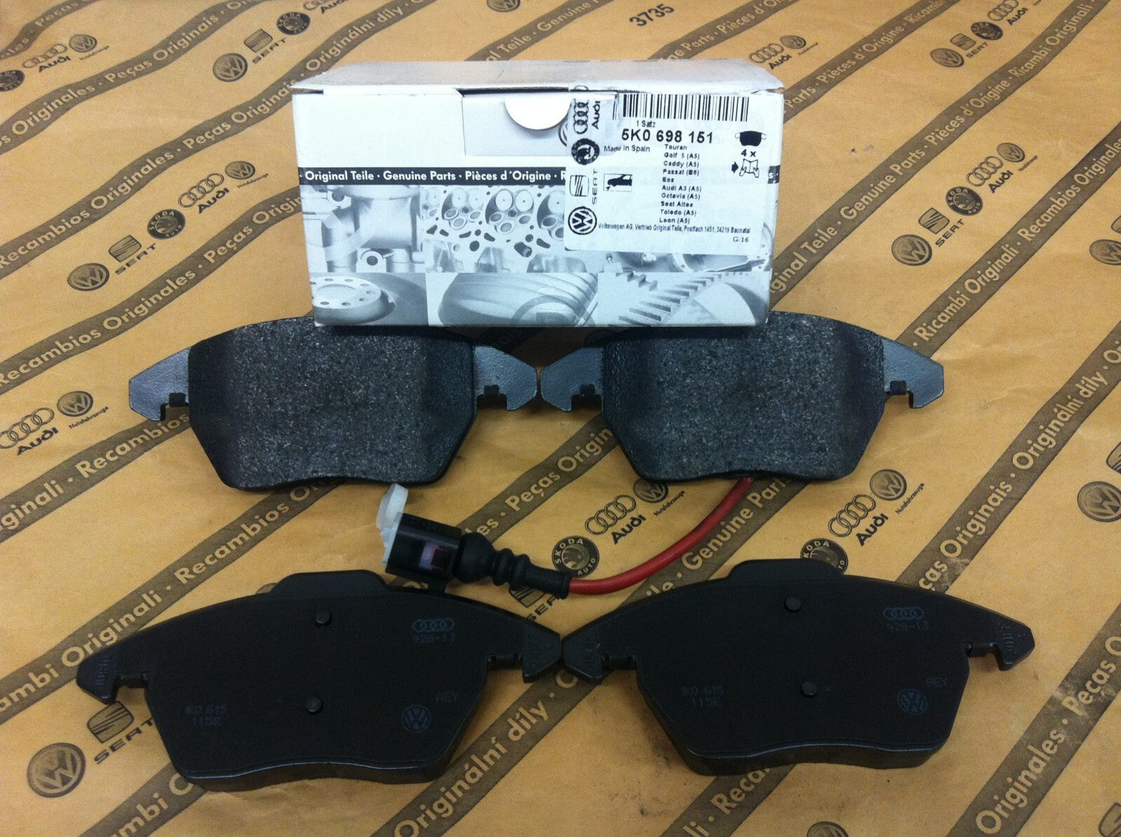 GENUINE VW AUDI SKODA FRONT BRAKE PADS 228x25mm 5K0698151 GENUINE AUDI VW