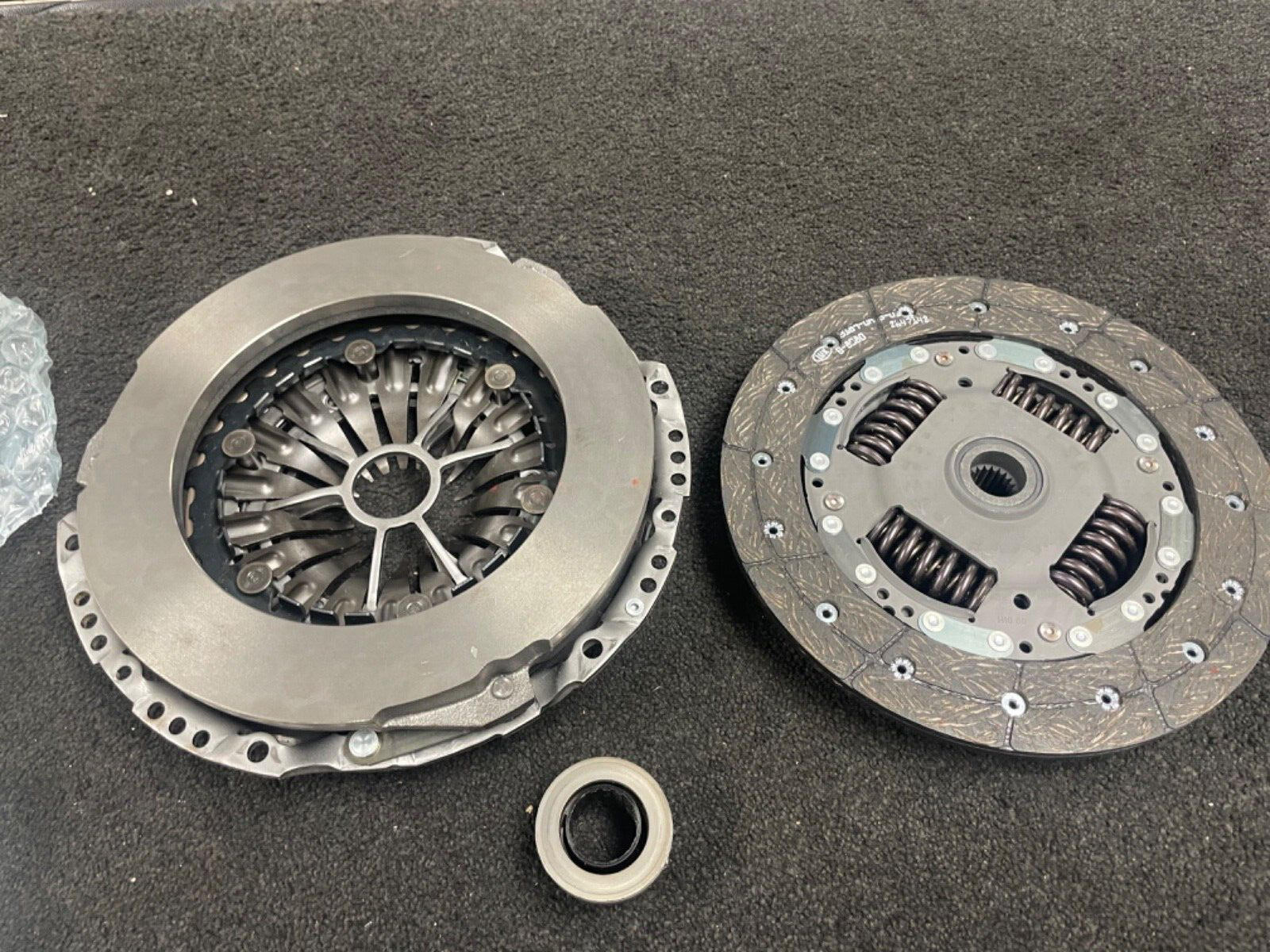 PEUGEOT BOXER 2.0 2.2HDi PUMA BlueHDi  GENUINE LUK 3PCE CLUTCH KIT NEW