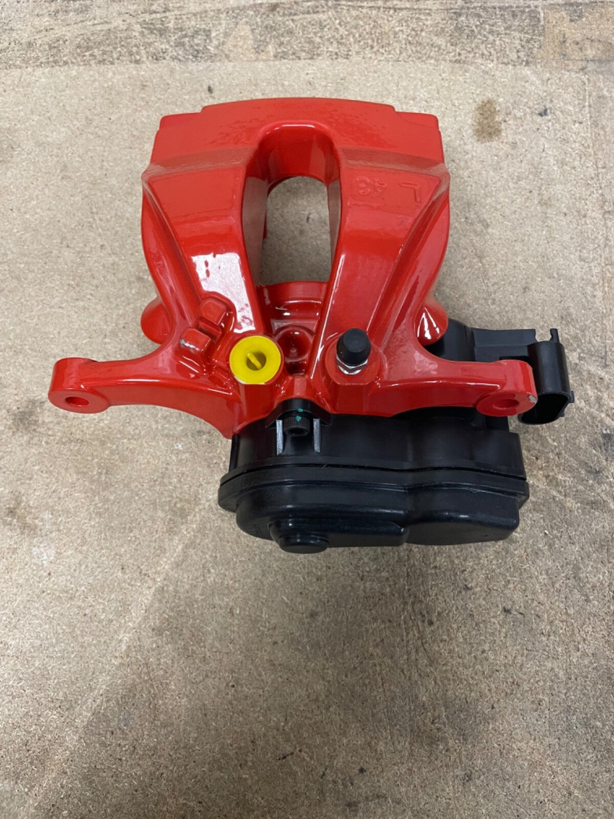 NS LH REAR ELECTRIC BRAKE CALIPER FOR  RANGE ROVER SPORT 2013-2018 RED