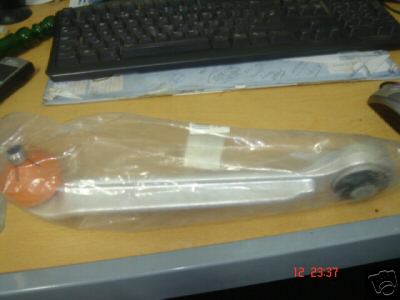 VW PASSAT 1997 > FRONT SUSPENSION  UPPER ARM STRAIGHT