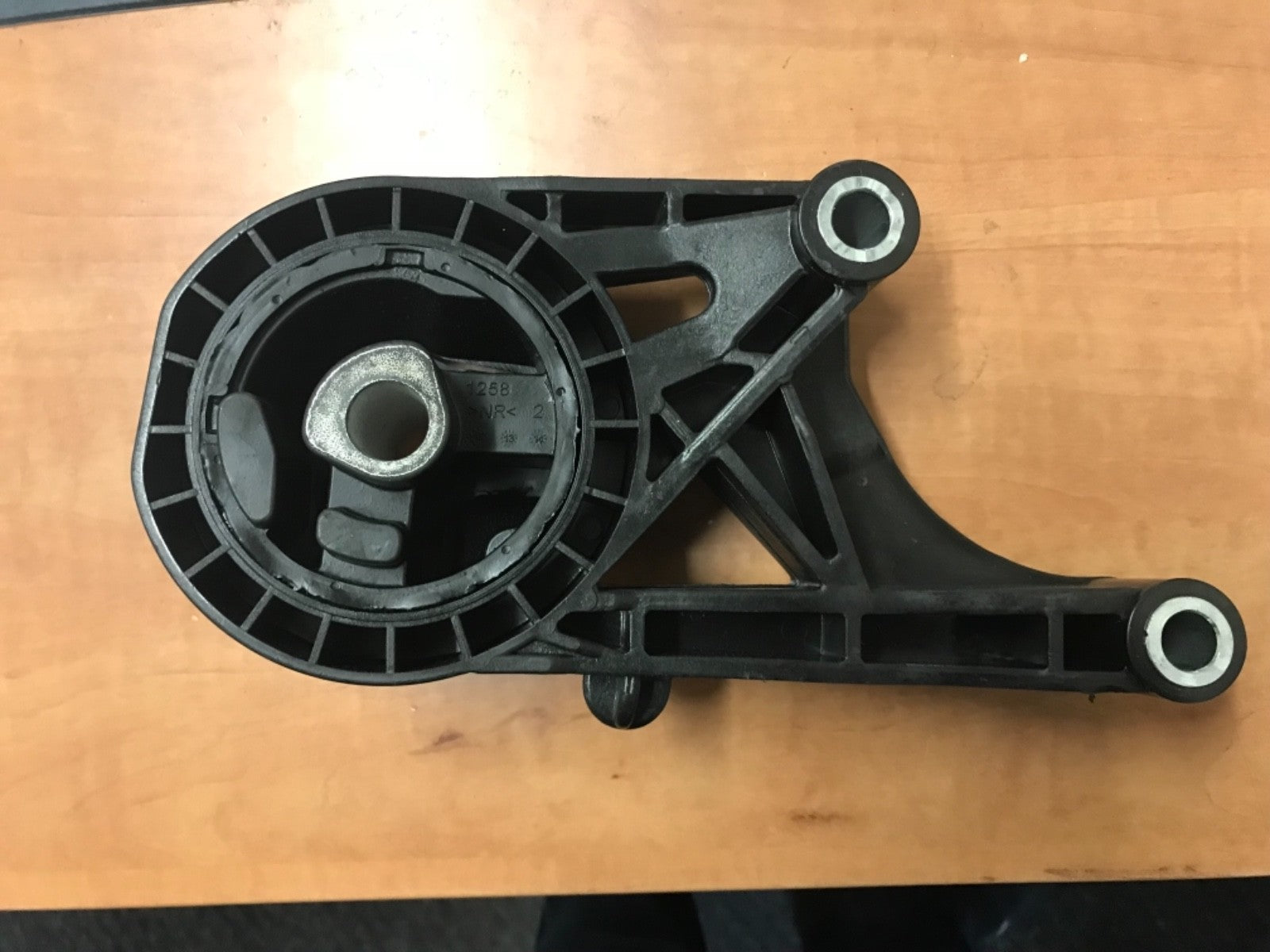 Engine Mounting Mount Front for VAUXHALL VECTRA 1.8 06-08 Z18XER C Petrol FL