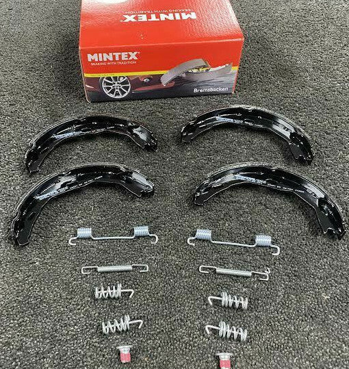 FOR C200 C220 C230 CDi W204 REAR HAND BRAKE PARKING SHOES WITH FITTING KIT