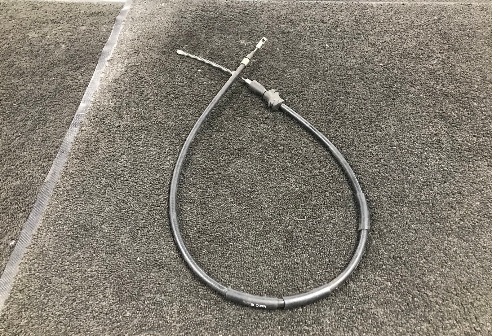 FOR AUDI 80 1.6 1.8 2.0 1986-1991 SALOON REAR LEFT HAND SIDE HANDBRAKE CABLE
